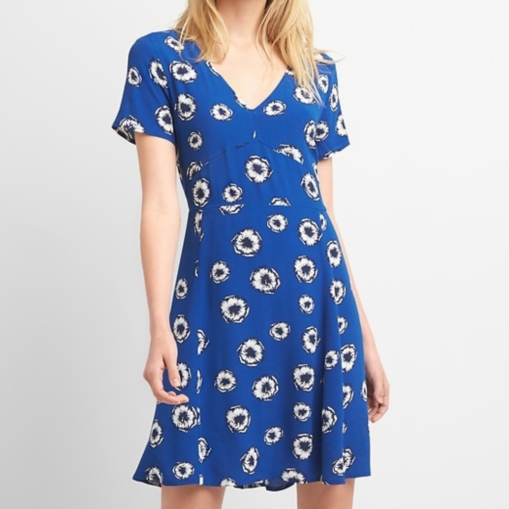 Gap Short Sleeve Blue Floral Dress